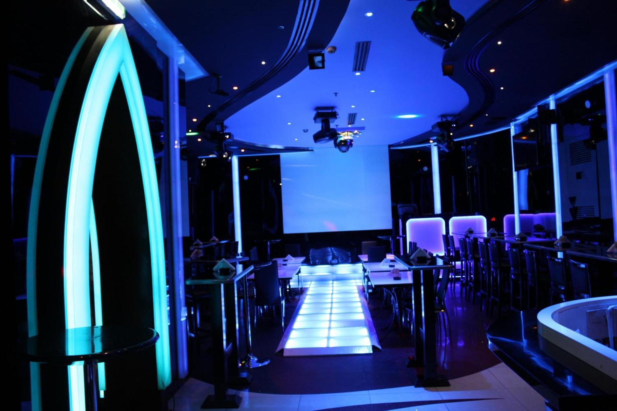 Broadway Hotel Dubai Exterior foto
